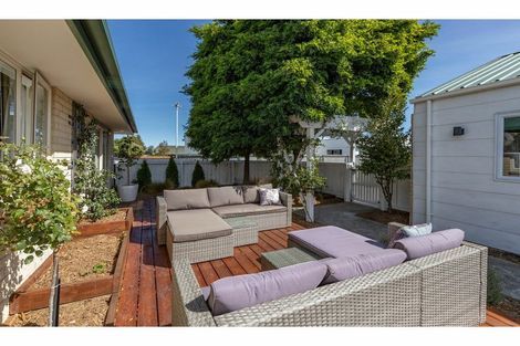 Photo of property in 60a Main North Road, Woodend, 7610