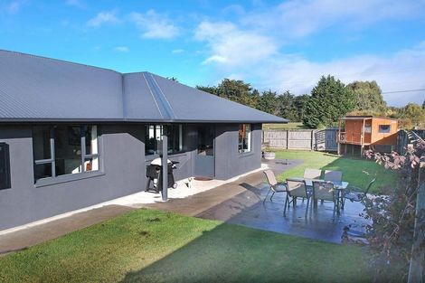 Photo of property in 1 White Hart Lane, Mosgiel, 9024