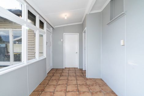 Photo of property in 8 Clifton Street, Windsor, Invercargill, 9810