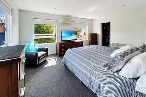 Photo of property in 70 Lake Terrace Road, Burwood, Christchurch, 8061