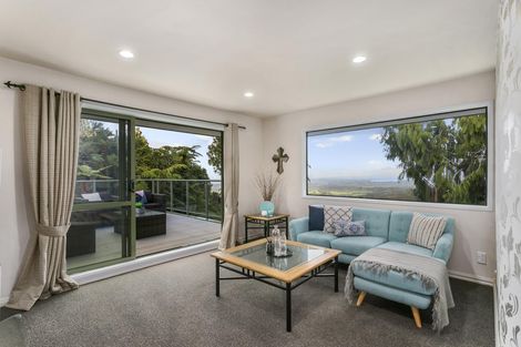 Photo of property in 31 Turanga Road, Henderson Valley, Auckland, 0612