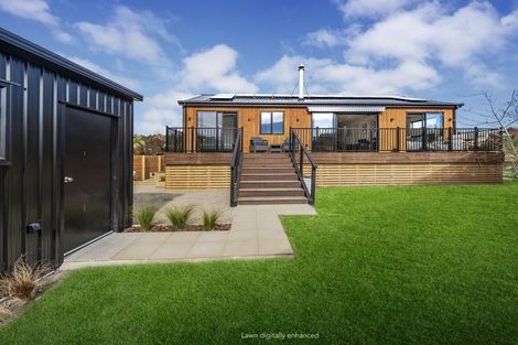 Photo of property in 5 Beach Crescent, Waikuku Beach, 7473