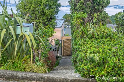 Photo of property in 7 Titiro Moana Road, Korokoro, Lower Hutt, 5012