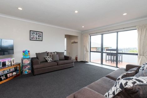 Photo of property in 7 Southworth Place, Grandview Heights, Hamilton, 3200