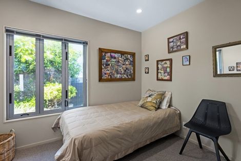 Photo of property in 43 Guys Hill Road, Hospital Hill, Napier, 4110