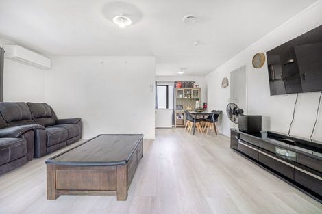 Photo of property in 10c Breckons Avenue, Nawton, Hamilton, 3200