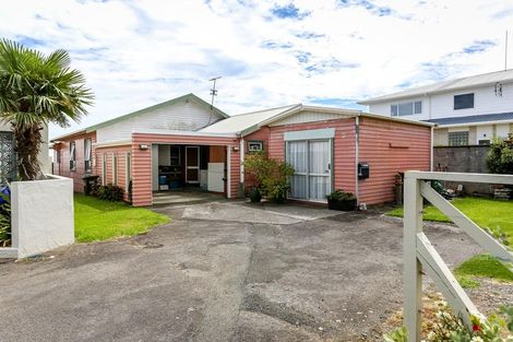 Photo of property in 44b Whiteley Street, Moturoa, New Plymouth, 4310