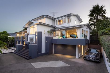 Photo of property in 35 Aotearoa Terrace, Murrays Bay, Auckland, 0630