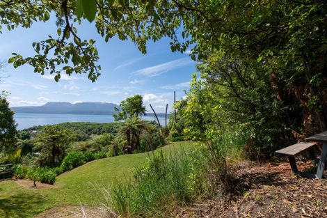 Photo of property in 84 Spencer Road, Lake Tarawera, Rotorua, 3076