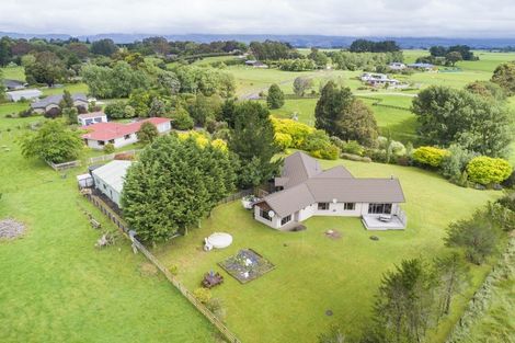 Photo of property in 865 Reid Line East, Bunnythorpe, Palmerston North, 4481