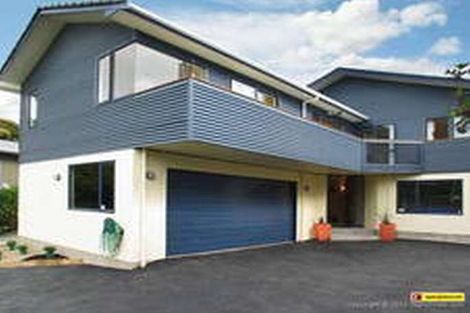 Photo of property in 3 Te Kura Road, Pukerua Bay, 5026