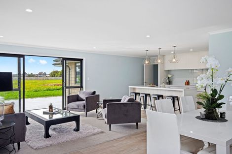 Photo of property in 52 Sunset Drive, Pukekohe, 2120