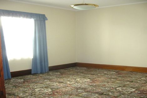 Photo of property in 16-18 Levy Street, Mount Victoria, Wellington, 6011