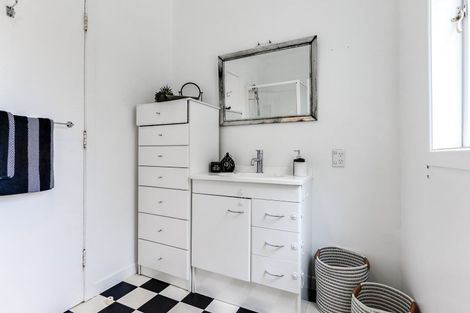 Photo of property in 87 Fox Street, Hamilton East, Hamilton, 3216