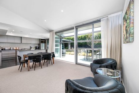 Photo of property in 12a Nosworthy Street, Blenheim, 7201