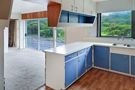 Photo of property in 131 Happy Valley Road, Owhiro Bay, Wellington, 6023