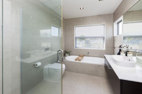 Photo of property in 26 Hartley Avenue, Strowan, Christchurch, 8052