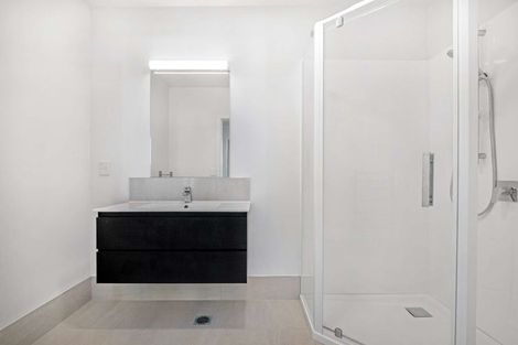 Photo of property in 17/11 Carlos Drive, Flat Bush, Auckland, 2016