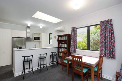 Photo of property in 10/162 Aro Street, Aro Valley, Wellington, 6021