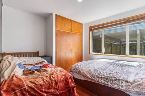 Photo of property in 15 Pooley Street, Pakuranga Heights, Auckland, 2010