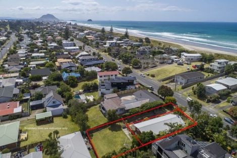 Photo of property in 320b Oceanbeach Road, Mount Maunganui, 3116