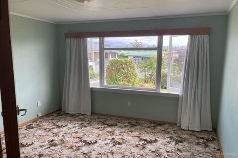 Photo of property in 8 Carlisle Street, Waimate, 7924