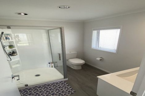 Photo of property in 126 Puhirake Crescent, Pyes Pa, Tauranga, 3112