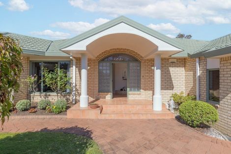 Photo of property in 32 Willow Grove, Morrinsville, 3300