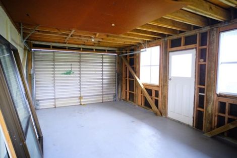 Photo of property in 86 Eskdale Road, Papakowhai, Porirua, 5024