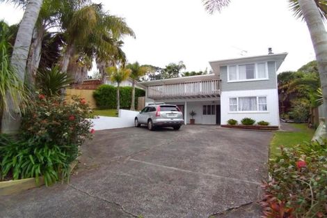 Photo of property in 3 Roband Avenue, Glenfield, Auckland, 0629
