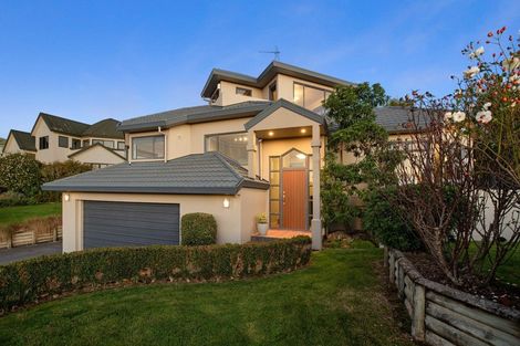 Photo of property in 35 Greenfield Drive, Western Heights, Hamilton, 3200