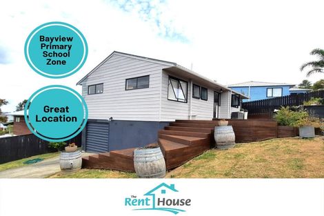 Photo of property in 2/4 Antrim Grove, Bayview, Auckland, 0629