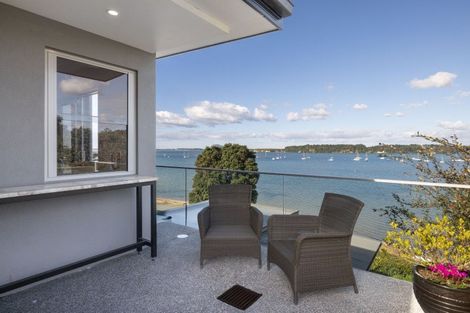 Photo of property in 57 Omokoroa Road, Omokoroa, 3114