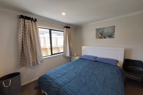 Photo of property in 9 Rua Place, Bell Block, New Plymouth, 4312