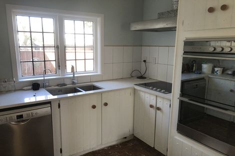 Photo of property in 34 Wainui Road, Waiwhetu, Lower Hutt, 5010