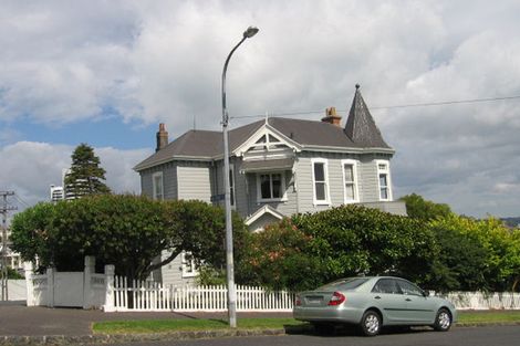 Photo of property in 58 St Marys Road, Saint Marys Bay, Auckland, 1011