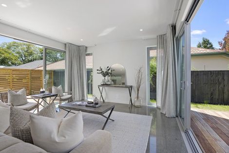 Photo of property in 96a Saint James Avenue, Papanui, Christchurch, 8053