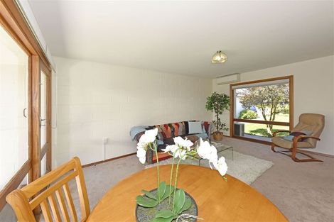 Photo of property in 2/11 Mcfaddens Road, St Albans, Christchurch, 8052