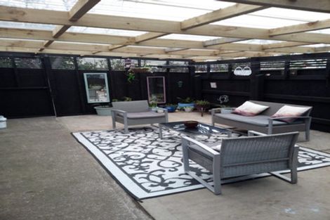 Photo of property in 140 Arawhata Road, Paraparaumu, 5032