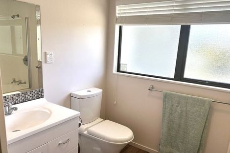 Photo of property in 14 Frances Street, Waikanae Beach, Waikanae, 5036