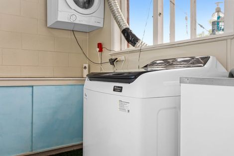 Photo of property in 32a Holyoake Crescent, Kawerau, 3127