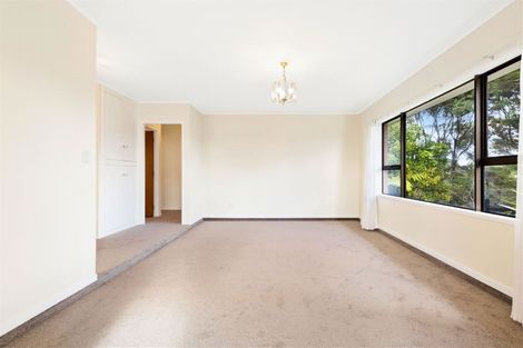 Photo of property in 2/16 Denver Avenue, Sunnyvale, Auckland, 0612