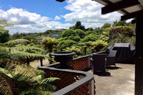 Photo of property in 35 Tremaine Avenue, Two Mile Bay, Taupo, 3330