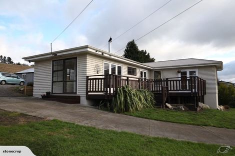 Photo of property in 19 Oxford Street, Waikari, 7420