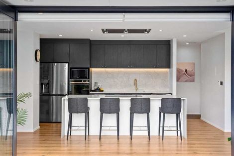 Photo of property in 82 Hayfield Way, Karaka, Papakura, 2113