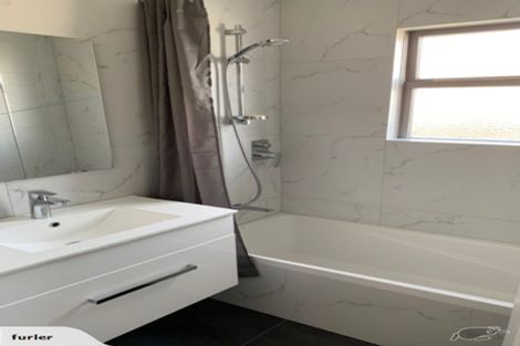 Photo of property in 54 Strathavon Road, Miramar, Wellington, 6022