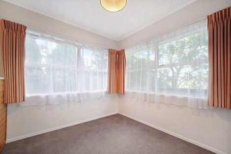 Photo of property in 25 Walnut Lane, Browns Bay, Auckland, 0630