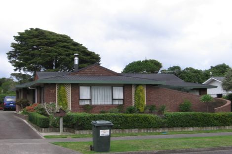 Photo of property in 27 Andrew Street, Waikanae, 5036