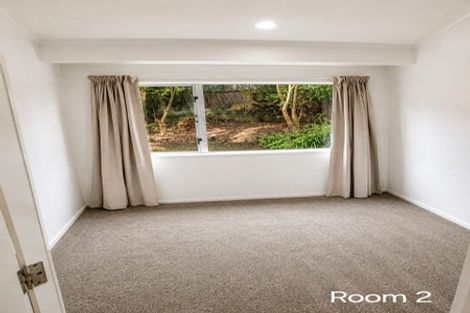 Photo of property in 14 Elsted Place, Goodwood Heights, Auckland, 2105