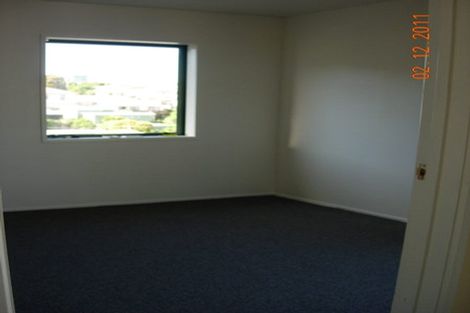 Photo of property in Palm Grove Apartments, 16/13d Palm Grove, Berhampore, Wellington, 6023
